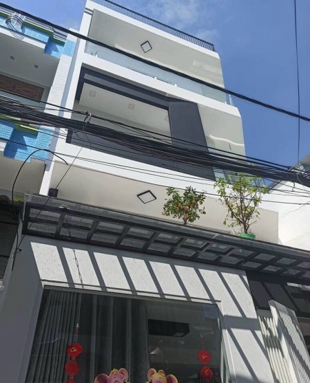 Nhà nguyên căn đường Phú Thọ Quận 11 tặng nội thất Ý, dân trí an ninh, giá 5.9 tỷ