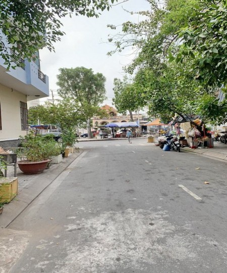 Đi đến slide 8
