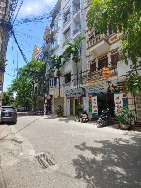 12.5 Tỷ phân lô Khuất Duy Tiến Thanh Xuân. vỉa hè ô thang máy ở và kinh doanh, dt 77m2*4T 0835967888