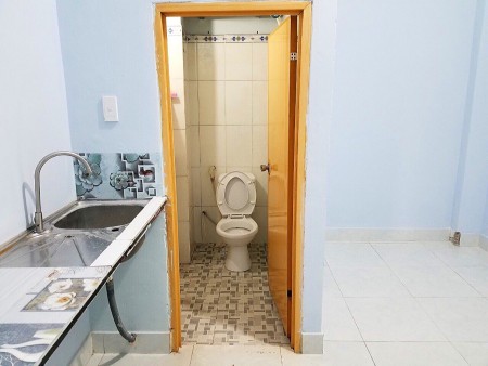 3tr/th. Còn 1phòng cho thuê có bếp, cửa sổ Xvnt, Bình Thạnh gần Q.1
