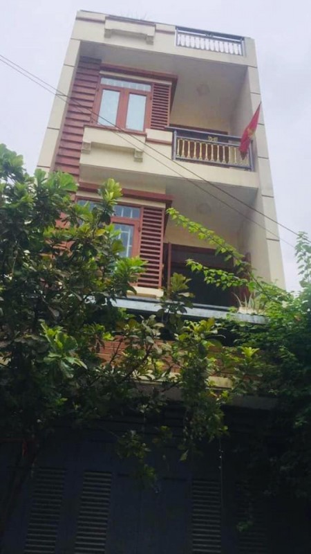 Hồng Lạc Tân Bình diện tích 40m2 ,3.6x11m, 3 tầng, HXH, nhà đẹp, sổ hồng, giá 3 tỷ 5