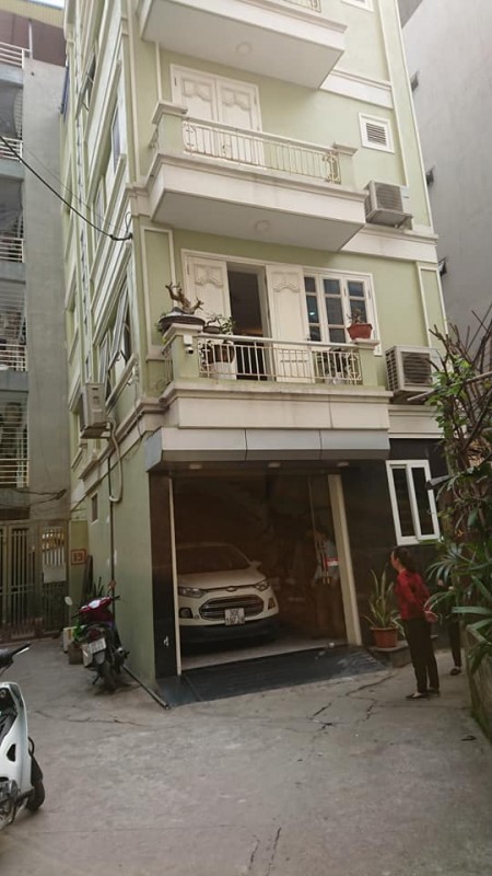 Mễ Trì Hạ lô góc đúc 5 tầng Gara ô tô dt 86m2, Mt 5,5m giá chỉ 8,1 tỷ.