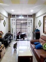 Khu Vip Quận 5, 3 bước ra mặt tiền 4 tầng đúc giá chỉ 130tr/m2 Quá Rẻ