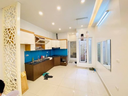 Bán nhà Trần Phú, Hà Đông, dtsd 48m2, 4 tầng đúc, giá 4.3 tỷ, đến xem sẽ thích ngay