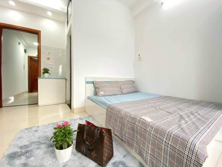 Bán tòa CCMN, 2 mặt thoáng 12 phòng đủ nội thất Quan Nhân, Thanh Xuân 8 tỷ