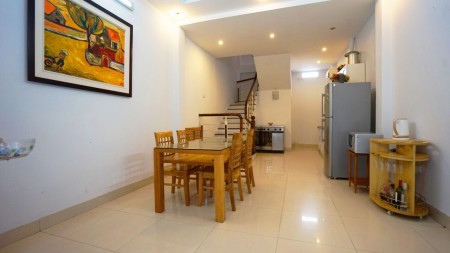 Chính chủ cần bán nhà trong ngõ Đặng Thai Mai, mặt tiền 4m, hướng Tây Nam, Lh: 0972933496