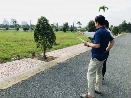 Đất cổng sau khu công nghiệp Tân Hương cách 5 phút, ngân hàng hỗ trợ vay