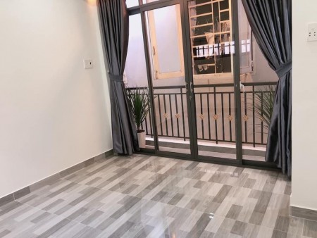 Phan Văn Trị, nở hậu tài lộc, bé xinh, giá bán nhỉnh 2 tỷ, lh 0922111338