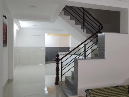 Bán căn nhà 85m2, đường Lý Thường Kiệt, Tân Bình, Giá 6,3 tỷ