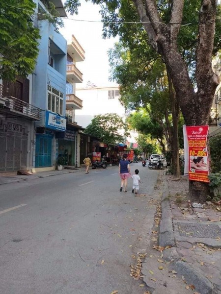 Bán biệt thự KĐT Văn Quán - Hà Đông, Diện tích 90m2, giá chỉ 9,1 tỷ.