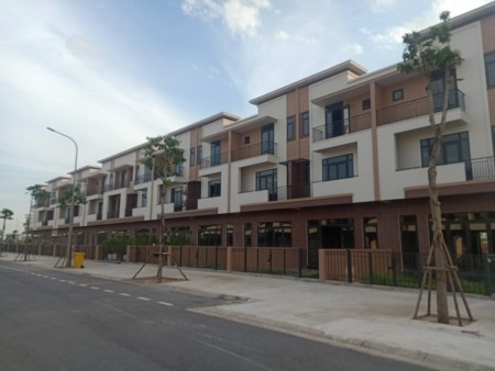 Nhà phố thương mại mặt đường 26m siêu đẹp, đường Quốc Lộ 1A