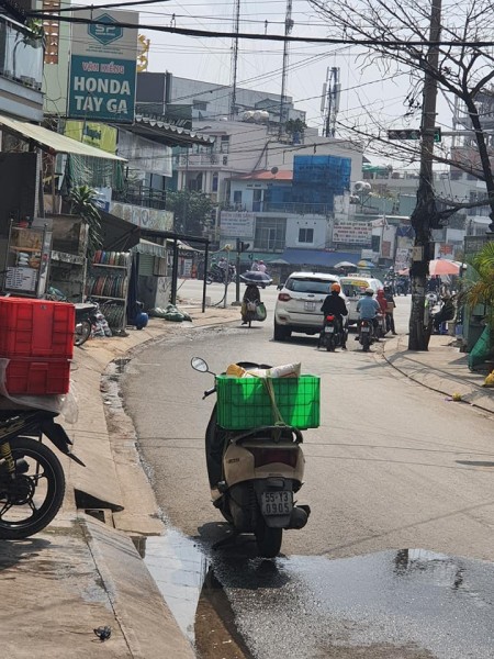 (Gò Vấp)Bán nhà vị trí kd đẹp, hxh, sát mặt tiền Dương Quảng Hàm, dt 68m2, 2 tầng, giá 6 tỷ