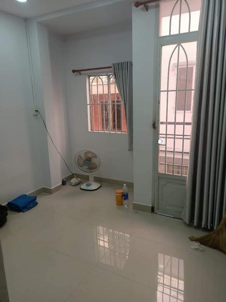 Nhà đẹp Phú Thọ Hòa 3 lầu hẻm 3m giá bán chỉ 2tỷ sổ hồng riêng