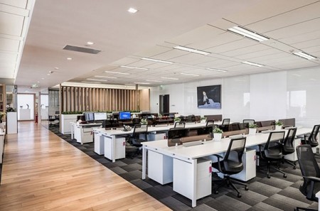Cho thuê mặt sàn 160m2 Quận Thanh Xuân, ngõ rộng ô tô tải