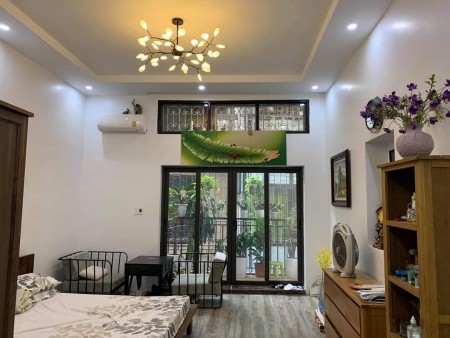 Bán gấp nhà phố 8/3 Ngõ Rộng 3m, gần mặt phố chính, mặt tiền 4.8m, lhcc