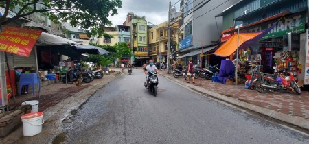 Bán nhà Mặt Ngõ Gốc Đề, Hoàng Mai, kinh doanh thang máy, dt 65m2 x 6tầng. 7.8 tỷ. 0375469720