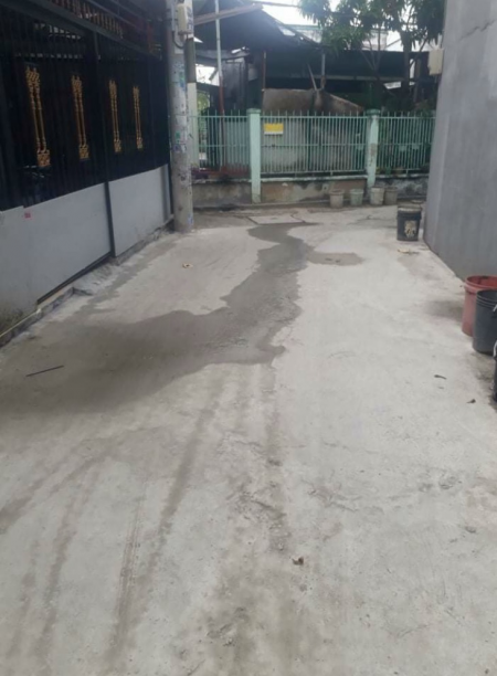 Chính chủ bán gấp, nhà giá rẻ, 1 trệt, 2 lầu. Nhà Bè, giá 1.25 tỷ .