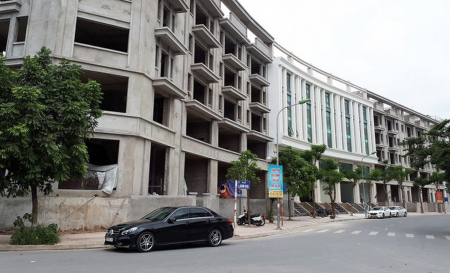Bán nhà mặt phố Quận Long Biên, Hà Nội, kinh doanh khủng, giá 13 tỷ
