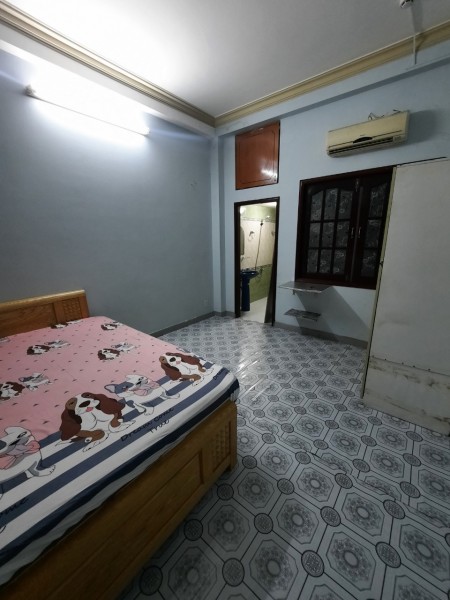 Cho thuê phòng trọ có máy lạnh, giường, nệm Q.Tân Bình. Gần Q.10