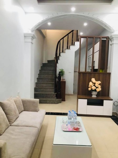Bán nhà phân lô ngõ 97 Khương Trung 35m2, 4 tầng, cách ô tô 20m, giá 3,25 tỷ, ở ngay