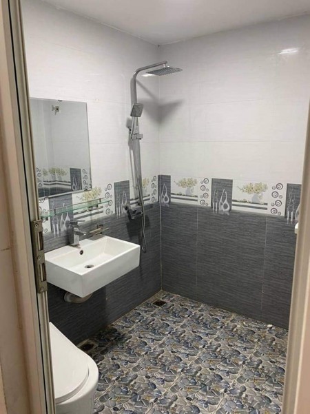 CẦN BÁN GẤP nhà Định Công Thượng 45m2 3 tầng Giá Siêu Hời chỉ 3,65 tỷ