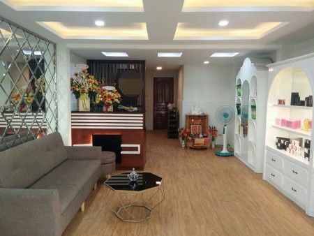 Cho thuê Shophouse Phú Mỹ Hưng, 130m2, khu sầm uất, 35 triệu/tháng.