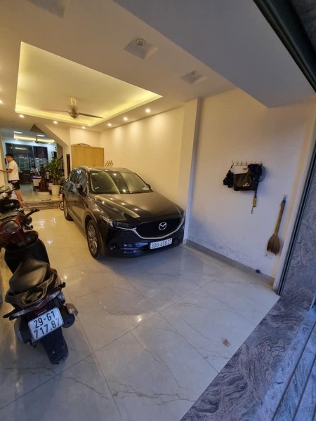 Bán gấp nhà Trung Văn dt 65m2, view hồ mt 3.8m, ô tô vào tận gara giá 8.5 tỷ