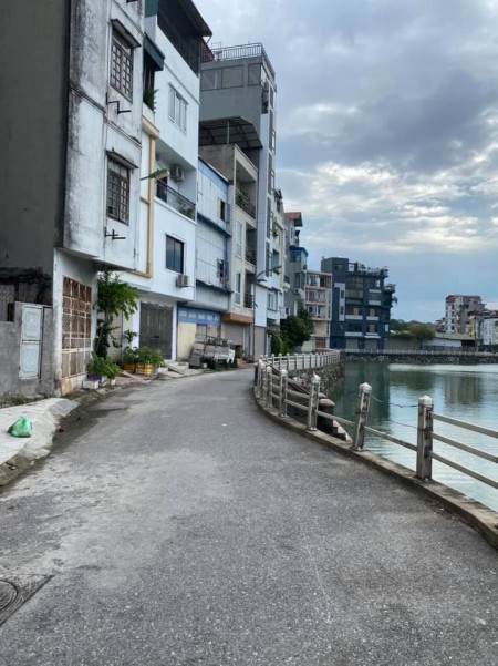 View hồ Nguyễn Văn Cừ 48m2, 6 tầng, mt 5.2m, giá 6.9 tỷ Quận Long Biên