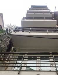 Cho thuê nhà Thụy Khê sát hồ 200m xây 8 tầng 1hầm Mặt tiền 12m