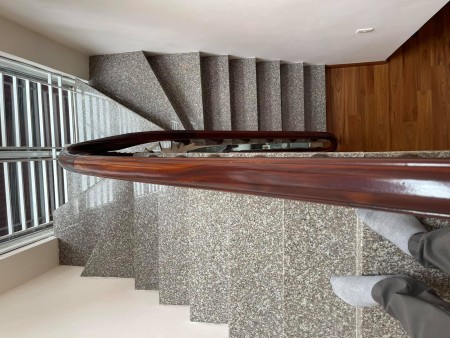 Bán nhà đẹp Xuân Phương, Nam Từ Liêm, dt 38m2, 5 tầng chỉ 2.75 tỷ, chính chủ