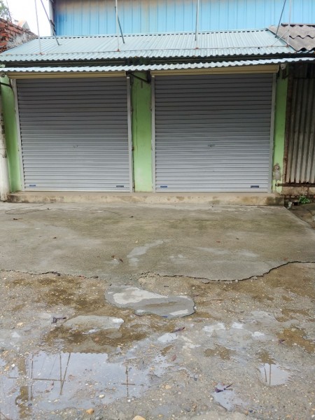 Đất Lạc Long Quân, 136m2X8.4mMT. Ngay Hồ Tây và mặt phố. Giá 22.6tỷ.