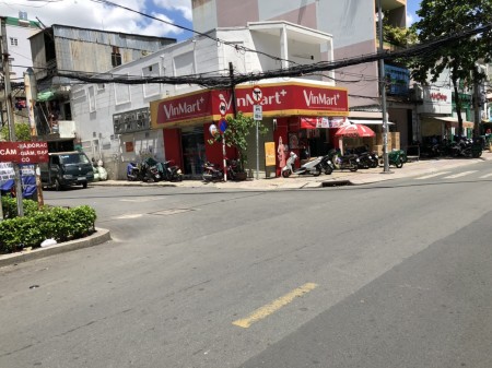 Nhà mặt tiền Quận vỉa hè 4m, giá trong hẻm chỉ 12.9 tỷ, chỉ có 1 căn bán