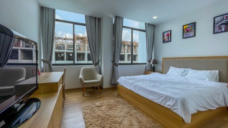 Bán nhà khu đô thị An Cựu City full nội thất, xách vali vào ở ngay. LH: 0796571878