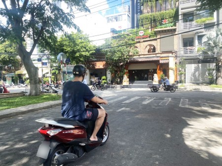 Đi đến slide 2