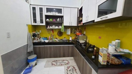 Chủ xoắn gấp bán, ngay Lũy Bán Bích - Hoà Bình Tân Phú, giá chỉ 5,5 tỷ nhà 4 tầng đẹp mê ly