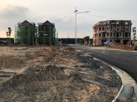Đi đến slide 8