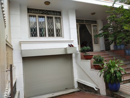 Kẹt tiền bán gấp biệt thự Lê Văn Thọ DT 162m2 giá chỉ 18tỷ còn giảm nhiều khách mua nhanh