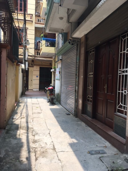 Chính chủ cho thuê nhà nguyên căn 5 tầng ở 10 ngách 1 ngõ 158 phố Nguyễn Khánh Toàn
