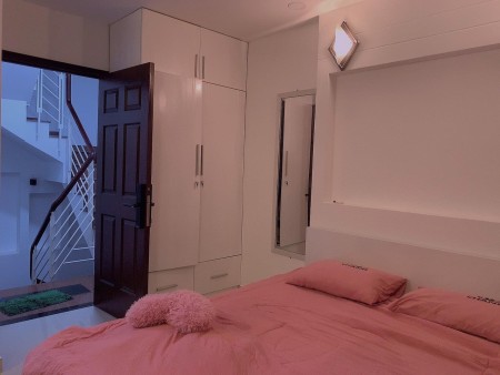 Nhà MT giá rẻ, hàng hiếm cần bán gấp trong mùa dịch Phan Văn Trị-vào khai thác ngay: 0909484131