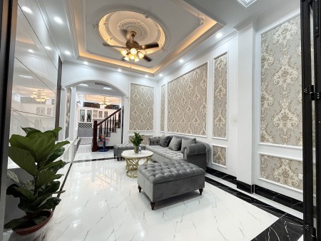 Bán nhà đẹp ở luôn ngõ 129 Nguyễn Trãi 4 tầng 55m2 cách ô tô 10m giá 5,3 tỷ. LH 0912442669