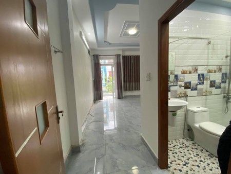 Mặt tiền kinh doanh đường Tân Sơn Nhì, gần chợ, Quận Tân Phú, dt 90m2, giá chỉ hơn 7 tỷ