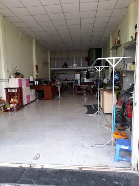Bán nhà Quận Bình Tân, nguyên căn chính chủ, giá 5.5 tỷ, diện tích 80m2, lh 0917173744 Nghĩa