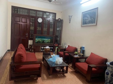 Bán nhà Phạm Ngọc Thạch, Oto, Vỉa hè, KD đa dạng,5 PN, 65m*4T, 16 tỷ, lh 0888104444