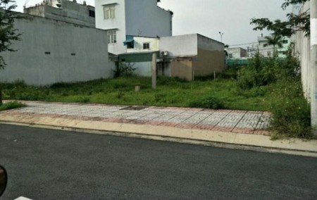 Có 2 nền đất xây trọ 260m2 cần bán, đối diện KCN cực đẹp, đường Tỉnh Lộ 10, Bình Chánh