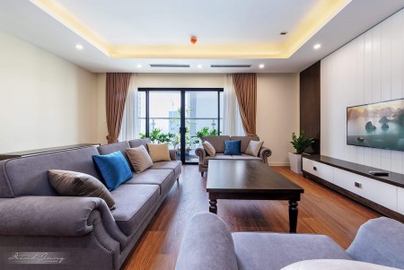 CC imperia 2n, 2.6 tỷ, tầng trung ban công đông nam.