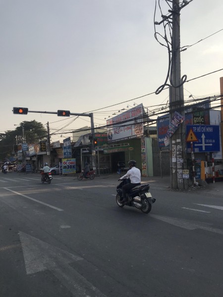 Cần cho thuê mặt tiền đường Nguyễn Ái Quốc, giá thoả thuận chính chủ