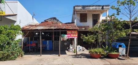 Chính chủ bán 270m2 đất, Vĩnh Hưng, Long An, đang có nhà Cấp 4, giá 2.5 tỷ