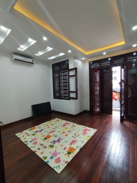 Đi đến slide 8