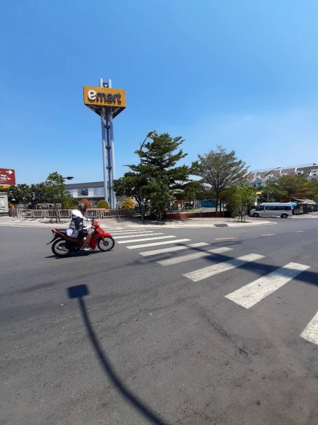 (Gò Vấp)Bán đất vị trí đẹp, xe hơi vào nhà, Dương Quảng Hàm, dt 50m2, 4 tỷ