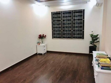 Bán nhà nhỏ xinh nhà tổ 3 Đa Sỹ dt 35m2, 3 ngủ 3wc ô tô 20m chỉ 1.65 tỷ